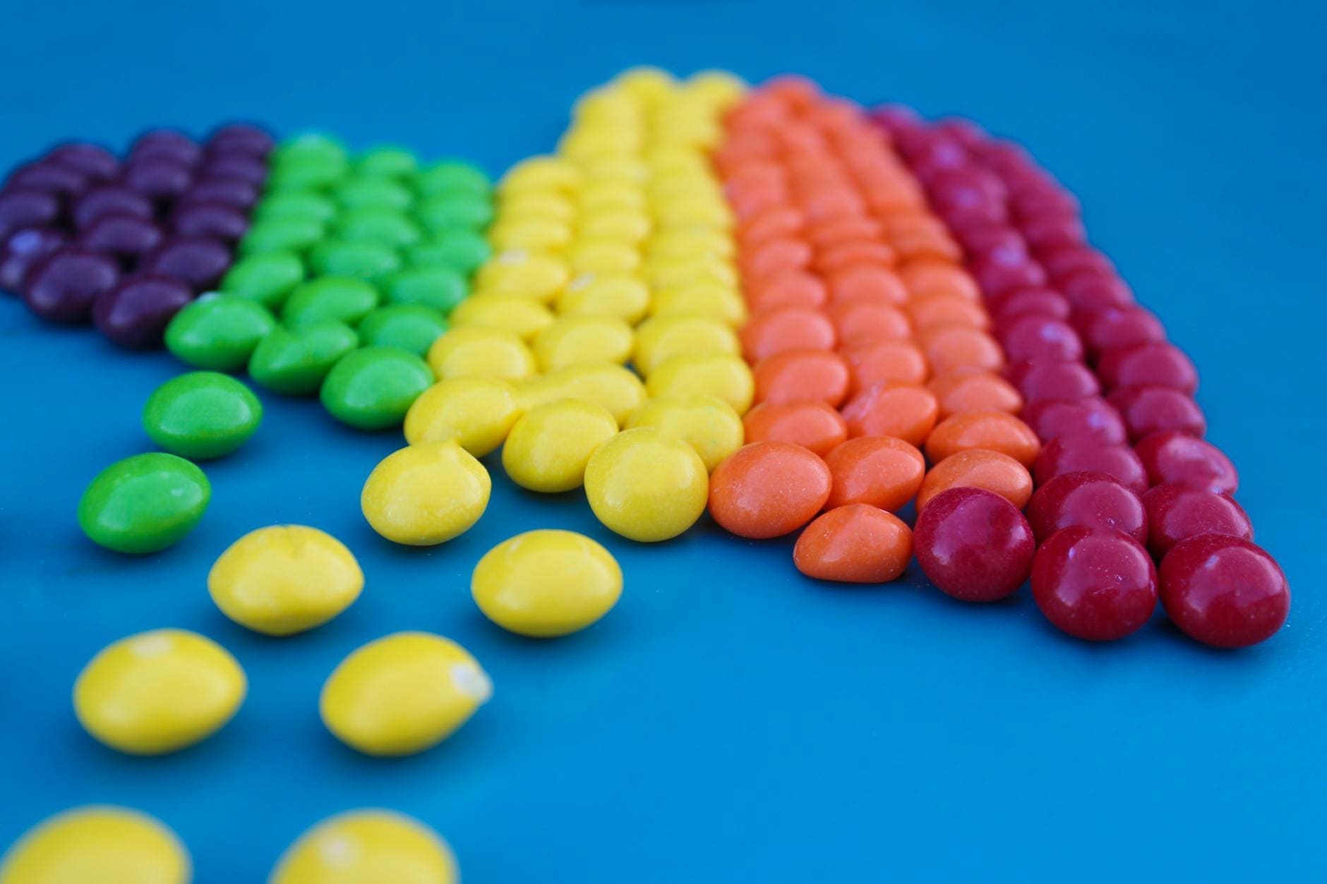assorted color nips